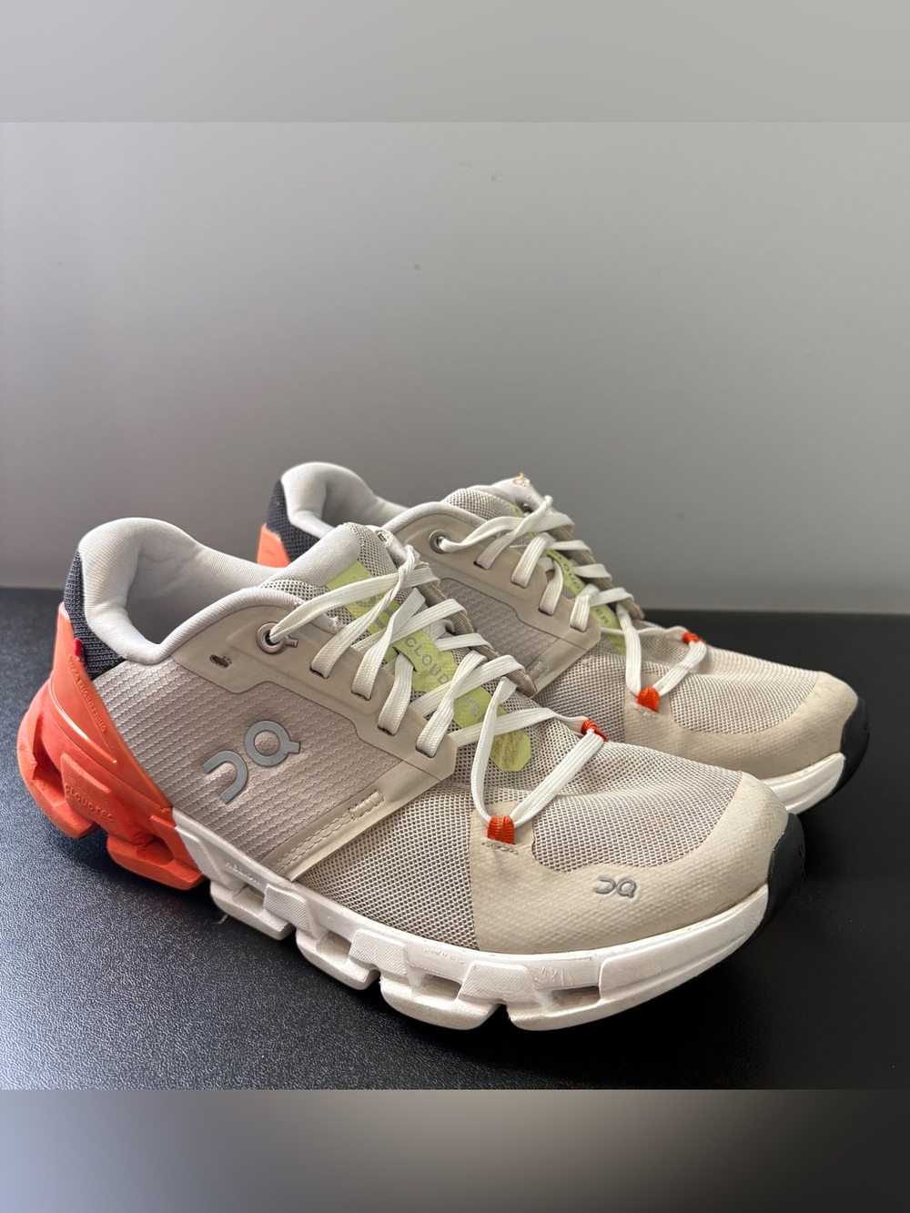 On Running Cloudflyer 4 Sand Flame Women’s Size 7.5 Shoes Sneakers 71.98093